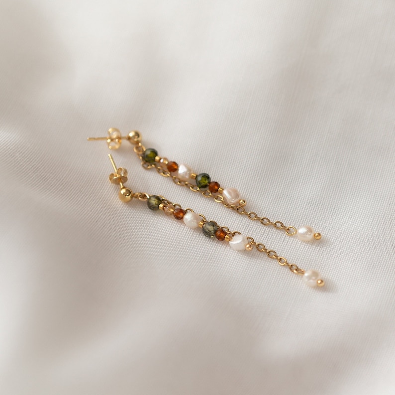 Drop earrings made of delicate freshwater pearls and natural stone beads with gold-plated stainless steel chain LYRA image 1