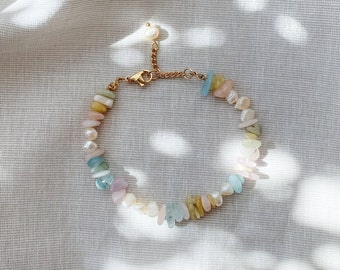 Gemstone bracelet made of real freshwater pearls and colorful morganite gemstones with 24k gold-plated clasp | IVY