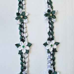 Graduation Lei in White and Dark Green (Hunter) satin ribbons.