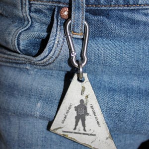 Aviation keychain by author VoVo from air skin - Piece of history from Ukraine #858/870 white