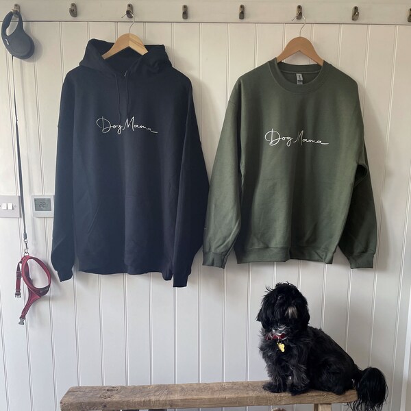 Dog Mama Sweatshirt with Personalised Dogs Name on Sleeve, Wear Heart on your Sleeve, Dog Mum Sweater, Christmas Gift for Mum, Gift for Her