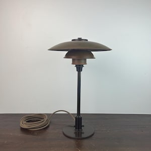 Poul Henningsen - 3/2 Table lamp with patinated Copper shades by Louis Poulsen 1930
