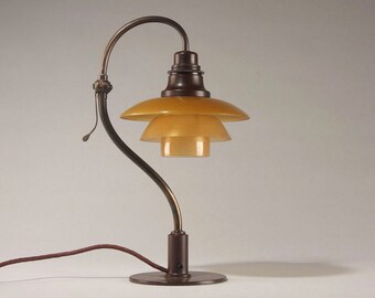 PH-Table lamp, model 'Questionmark', with amber shades by Poul Henningsen