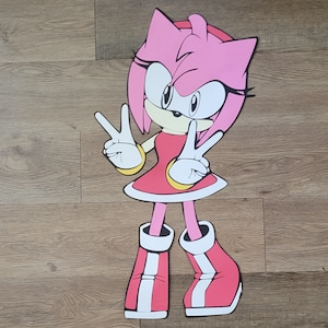 Soinic Amy Rose cortada