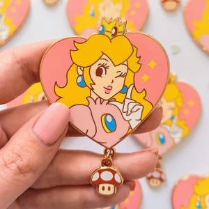 Princess Peach Enamel pin