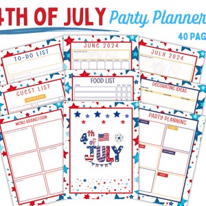 Op de afbeelding: Een 4th of July feestplanner met 40 pagina's. De planner bevat pagina's voor takenlijsten, gastenlijsten, voedsel lijsten en feestplanning. Het ontwerp bevat rode, witte en blauwe sterren en strepen, met de tekst "4th of July" prominent weergegeven.