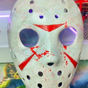 Jason Voorhees Friday the 13th display mask