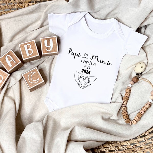 PAPI & MAMIE J'arrive en 2024  Body Blanc coton annonce grossesse - Moonbabystores