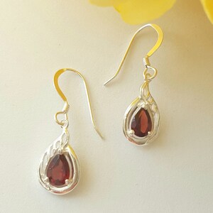 Sterlign Silver Genuine Garnet Dropper Earrings