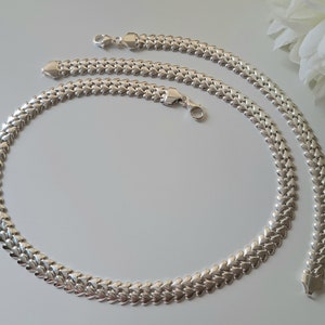 Sterling Silver Double Heart Design 18inch Necklet and 7.5inch Bracelet Set