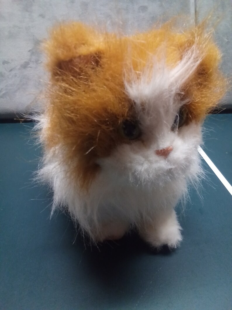 Hasbro Furreal Friends Kitty Cat Kitten Interactive Plush 2009. Orange