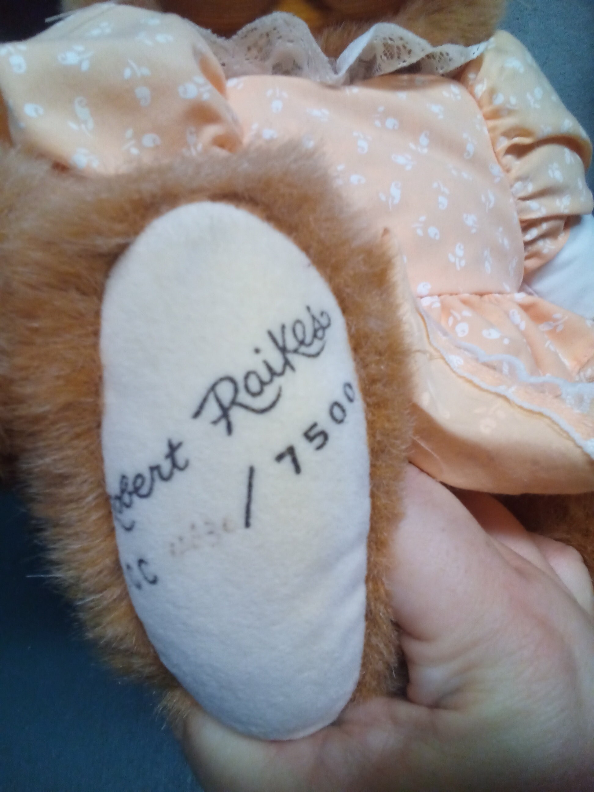 Vintage Robert Raikes Bears 1990 Uncle Vincent Rabbit and Aunt Mary Lou