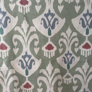 Druckstoff Baumwolle Pale Green – Dekostoff, Bezugsstoff, Polsterstoff, Möbelstoff & Vorhangstoff, 280 cm breit, Meterware