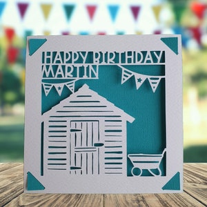 Personalisierte Geburtstagskarte für Gartenarbeit Scherenschnitt Karte, Geburtstagskarte für Gärtner, alles Gute zum Geburtstag für Ihn Sie, Schuppen Geburtstagskarte