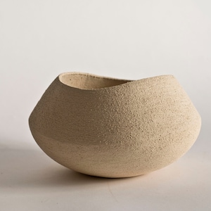 Handmade Beige Ceramic Vase: Textured Chamotte, Organic Form
