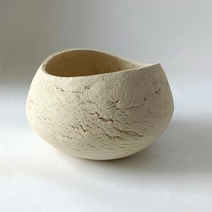 Modern organic ceramic vase in sand colour, Textured beige ceramic vase, Minimalist geometric decorative brutalist art pottery for shelves