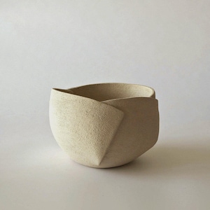 Wabi sabi vase for minimalist house of Scandifornian style, Beige neutral raw earthy vase for contemporary decor, mid original ceramic vase