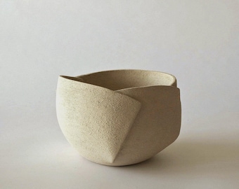 Wabi sabi vase for minimalist house of Scandifornian style, Beige neutral raw earthy vase for contemporary decor, mid original ceramic vase