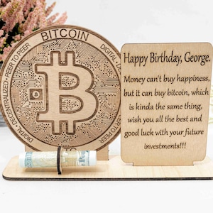 Personalised Wooden Bitcoin Gift Holder - Custom Bitcoin Coin Display with Message & Money Slot for Cryptocurrency Fans, Ideal Birthday Gift