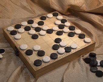 Handcrafted Konane Game: Traditional Hawaiian Board Game