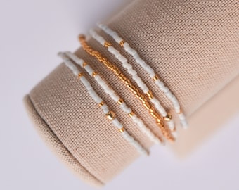 Juego de pulseras de cuentas pequeñas, pulseras delicadas, pulseras elásticas, pulsera de cuentas de semillas, pulsera delicada para mujer, pulsera minimalista, oro, gris