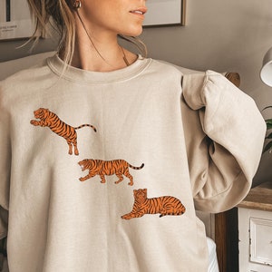 Pouncing Tiger Sweatshirt, Tiger Lover Crewneck, Animal Print Jumper, Wildlife Graphic Sweater, Jungle Cat Pullover, Gift for Big Cat