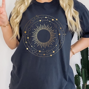 Comfort Colors®, chemise du système solaire de chemise d'espace extra-atmosphérique, chemise d'étoiles de l'espace d'astronaute, cadeau d'espace, chemise de planètes, cadeau d'amant d'espace, planète Eart