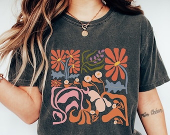 Boho Wildflower Shirt: Oversized Floral Comfort Colors Tee