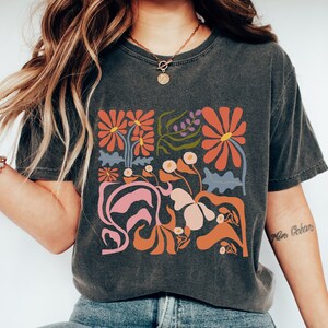 Boho Wildflower Shirt: Oversized Floral Comfort Colors Tee