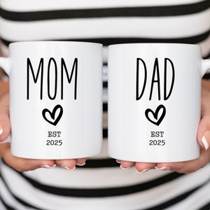 Pregnancy Announcement, New Mom and Dad Mug Set, Baby Shower Mug Gift, New Baby announcements gift, New Parents gift, New Mommy, New Daddy