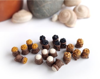 Miniature Resource Bags: Gold, Wheat, Flour, Coal - D&D, RPG