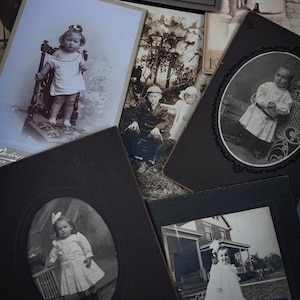 Carte de meuble victorienne antique, photographies d'enfants | Choisissez votre propre portrait | Collection Curiosités et Curiosités | Objets éphémères vintage