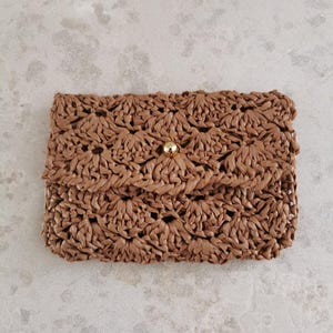 Portefeuille en raphia crocheté CÁSCARA • Porte-monnaie, porte-cartes, poche • Fil de paille de raphia naturel • fait à la main • beige