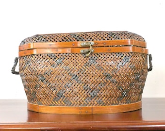 Chinese Antique Woven Bamboo Wicker Basket, Rickshaw, Brass Hardware, Vintage Chinoiserie Chic Decor, Grand Millennial Home, Cottagecore