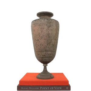 Indian Large Antique Etched Copper Decorative Vase With Landscapes, Hindu Home Decor, Chassed Metal Vases, Islamic Interiors, Bohemian Style
