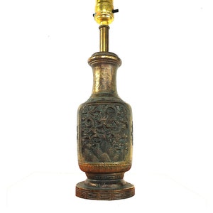 Chinese Vintage Marbro Small Brushed Gold Metal Table Lamp With Dragon Design, Chinoiserie Chic Style Apartment, Grand Millennial Home Decor