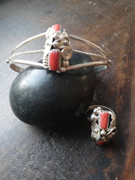 Navajo Sterling Silver Jewelry Set, Coral, Cuff Br