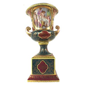 Antique 12" Pair Of Royal Vienna Porcelain Urns, Angelica Kauffman, Gilt, Rococo Decor image 4