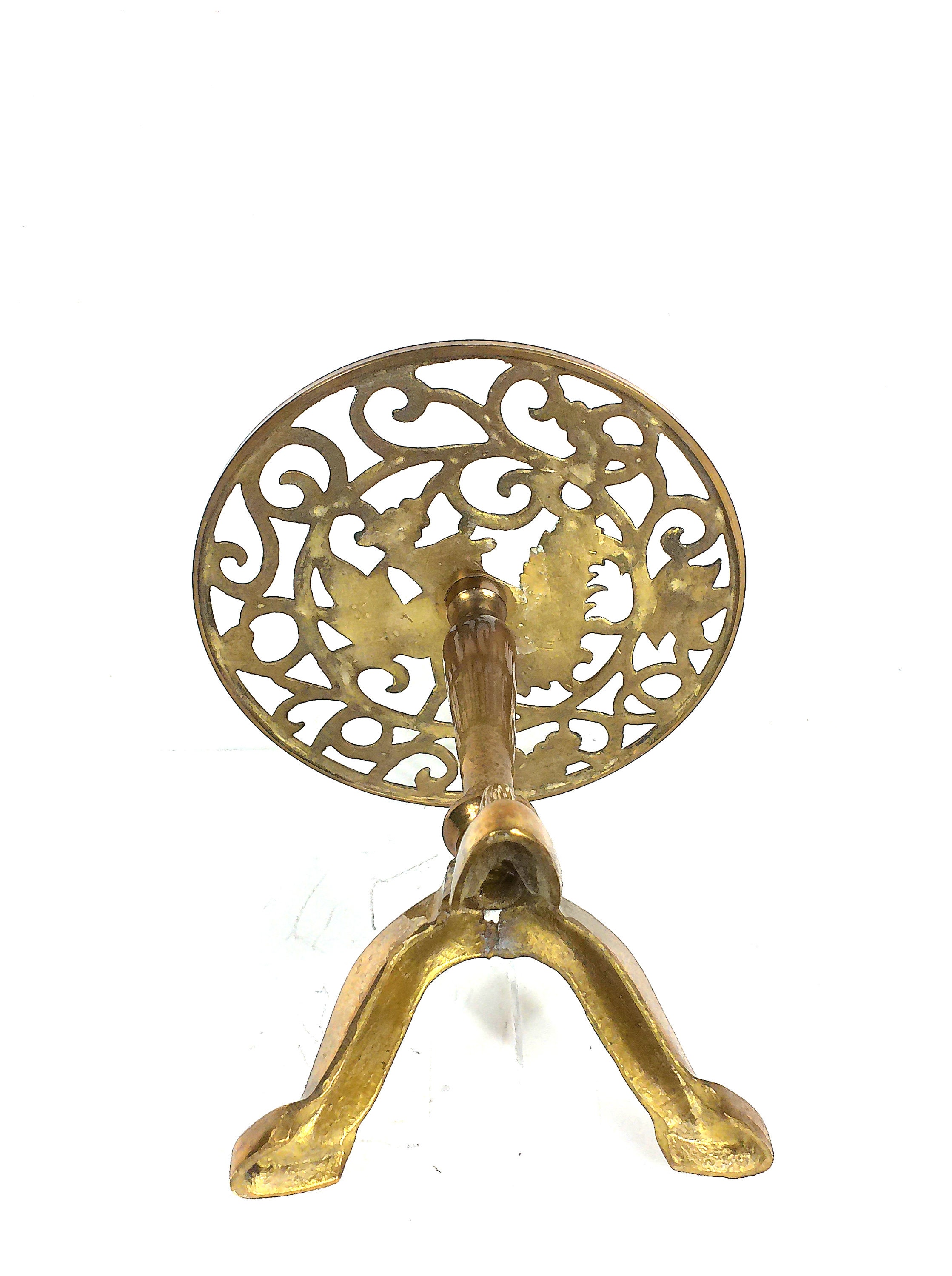 Antique 8