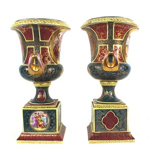 Antique 12" Pair Of Royal Vienna Porcelain Urns, Angelica Kauffman, Gilt, Rococo Decor image 7