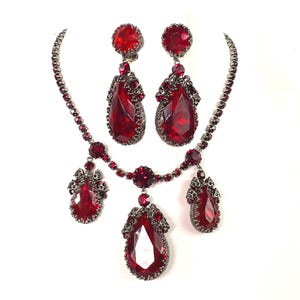 Attributed to Juliana DeLizza & Elster Red Rhinestone Demi Parure Jewelry Set, 50s, Vintage Costume Jewelry, Estate