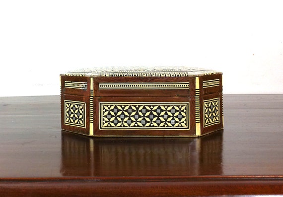 Turkish Jewelry Box, Mother of Pearl Inlay, Middl… - image 3