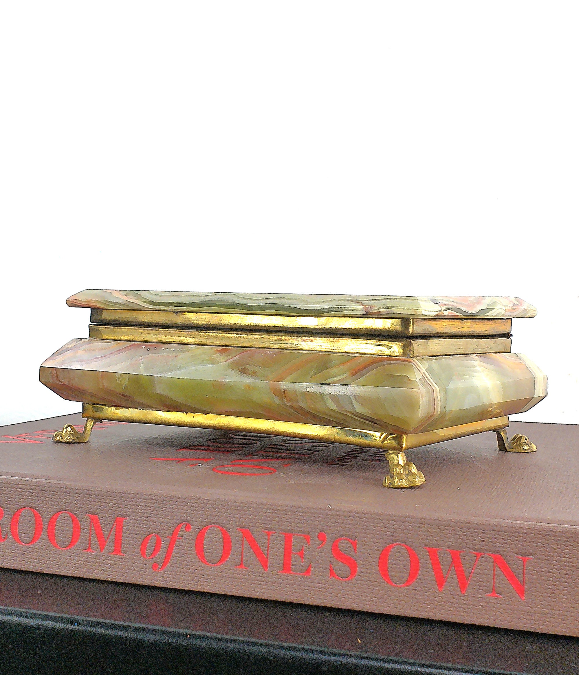 Green Onyx Jewelry Box, Made in India, Semiprecious Stone, Trinket