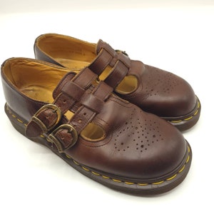 Vintage 90's Dr. Martens Leather Mary Janes Made in England Brown Size 7 