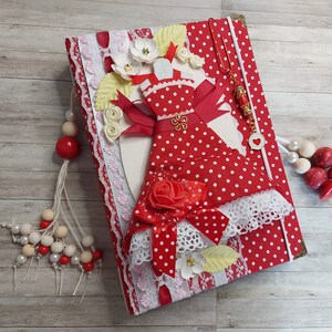 Libro de diario de vestido de swing vintage adornado con colgantes de cuentas decorativas