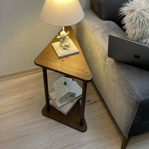 Triangle side Table, Narrow Side Table with storage, solid wood Side Table for livingroom, Minimalist coffee Table, coffee Table
