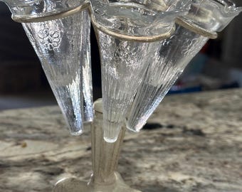 Vtg MCM Art Nouveau Five Bud Flower Vase & Stand  Glass and Metal 6” without vases
