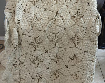 Vintage Circa 1960s Handmade Crocheted Bedspread Coverlet  Cottage Core  76x93”