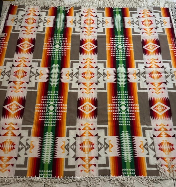 Vintage Pendleton Wool Beaver State Blanket Chief Navajo Fringe