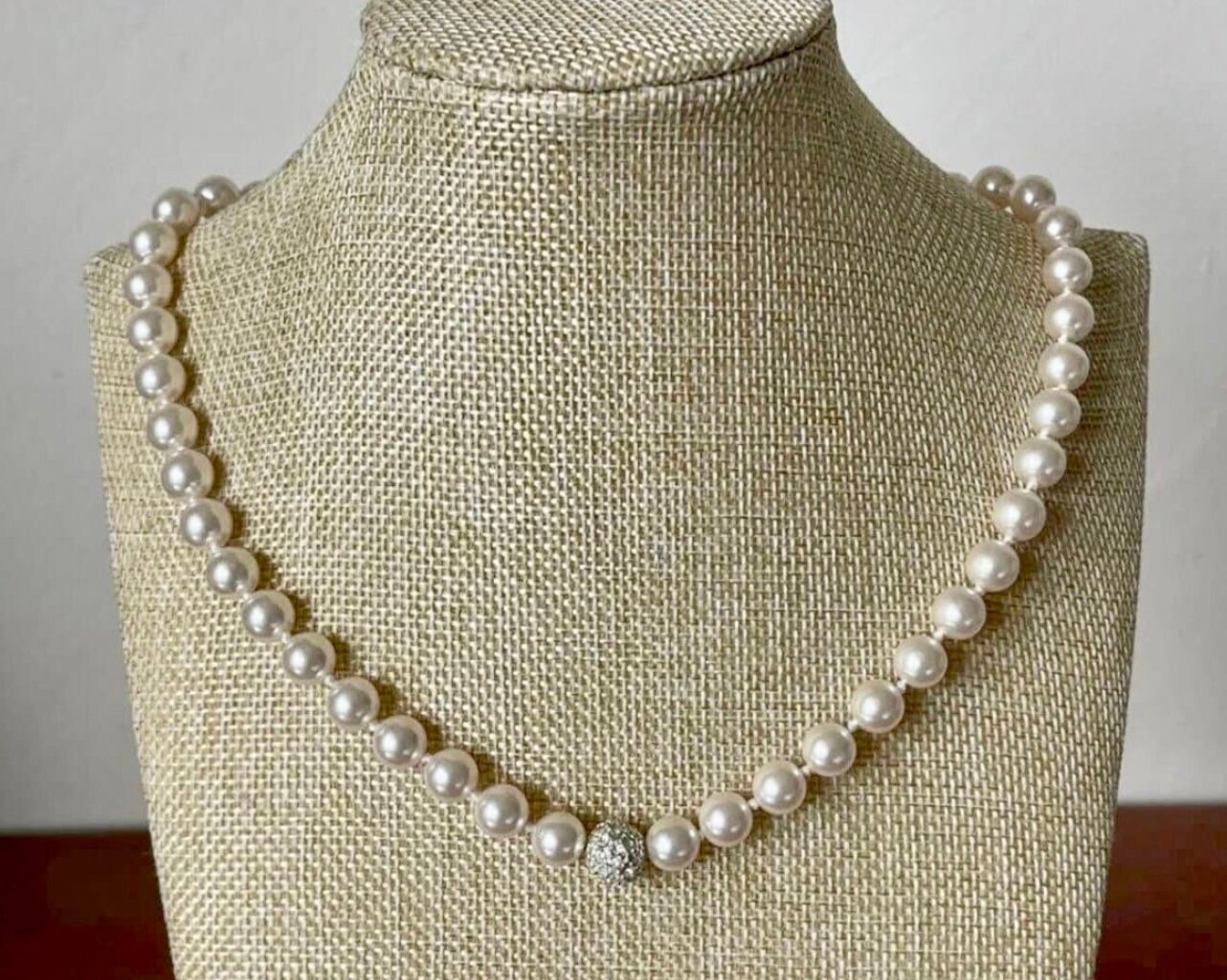 Pearl Rhinestone RMN Signed Roman Faux Pearl Necklace 1980's